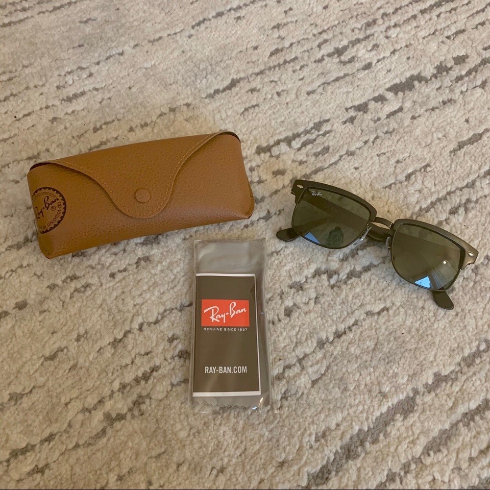 Ray Ban 52 mm Clubmaster Square Sunglasses Rb 4190